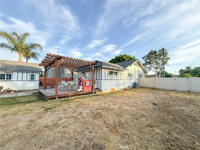 3479 Hoover Street, Riverside, California 92504