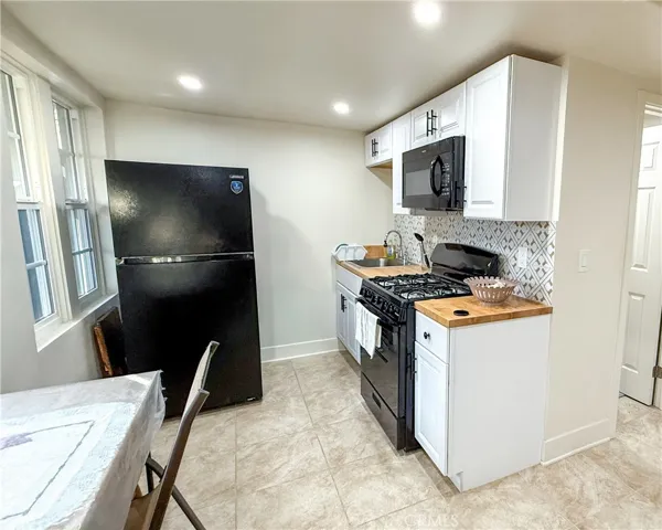 3479 Hoover Street, Riverside, California 92504