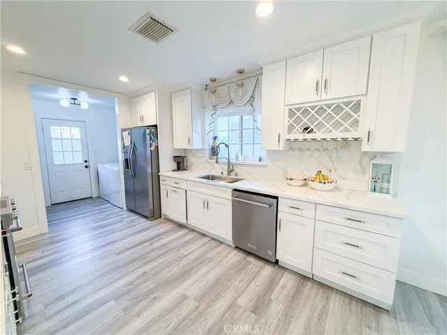 3479 Hoover Street, Riverside, California 92504