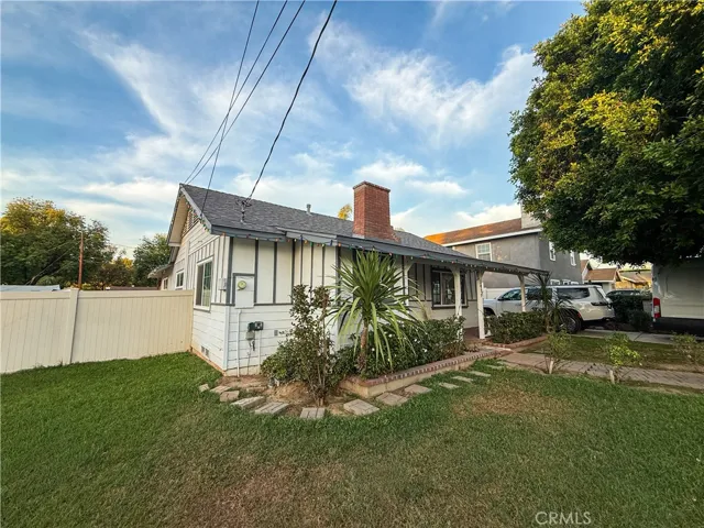 3479 Hoover Street, Riverside, California 92504