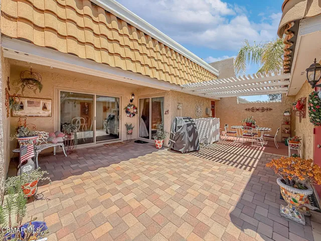 gBackyard and Garage4