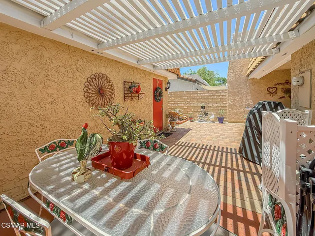 gBackyard and Garage6