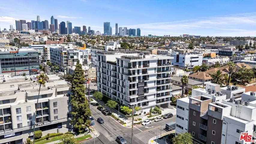 904 S New Hampshire Avenue 203, Los Angeles, California 90006