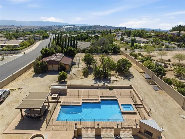 17731 Glen Hollow, Riverside, California 92504
