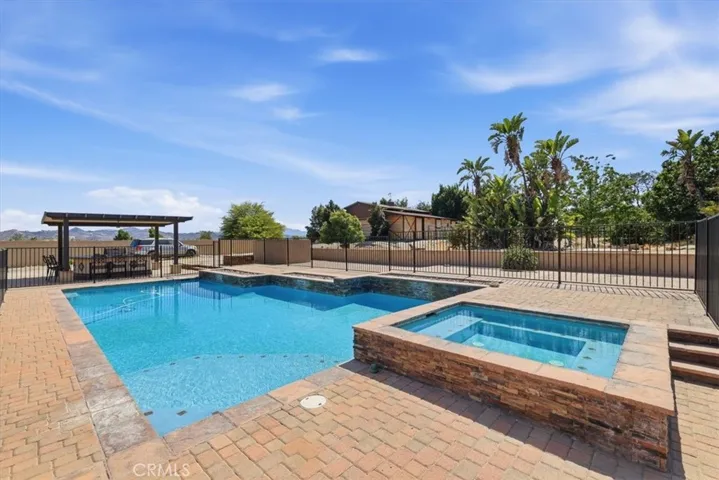 17731 Glen Hollow, Riverside, California 92504