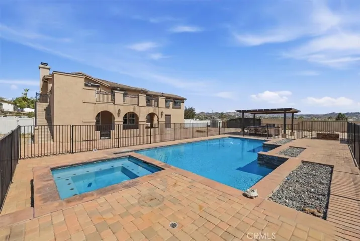 17731 Glen Hollow, Riverside, California 92504