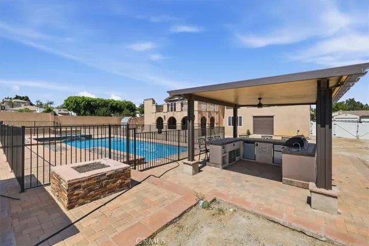 17731 Glen Hollow, Riverside, California 92504