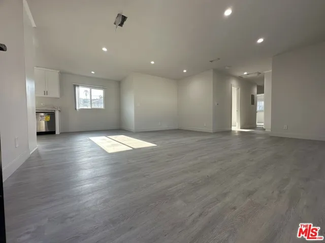 1145 S Holt Avenue 8, Los Angeles, California 90035