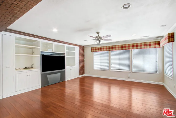 13497 Beaver Creek Drive, Eastvale, California 92880