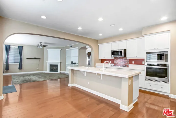 13497 Beaver Creek Drive, Eastvale, California 92880