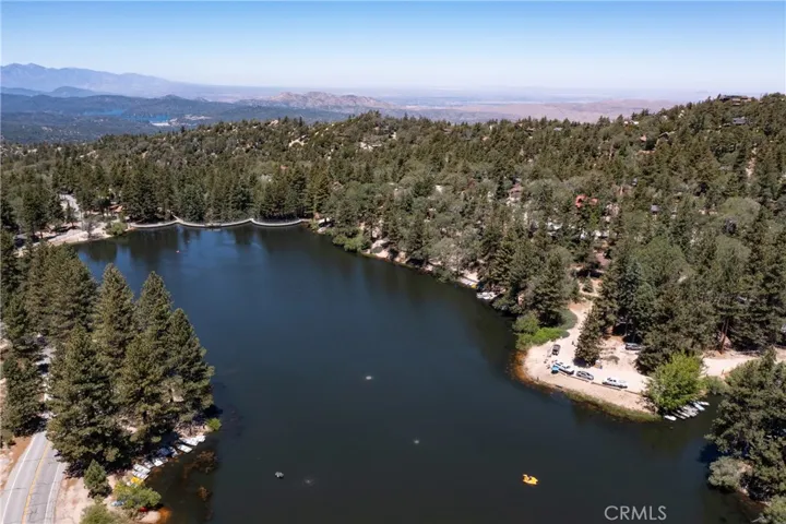 650 Dahlia, Green Valley Lake, California 92341