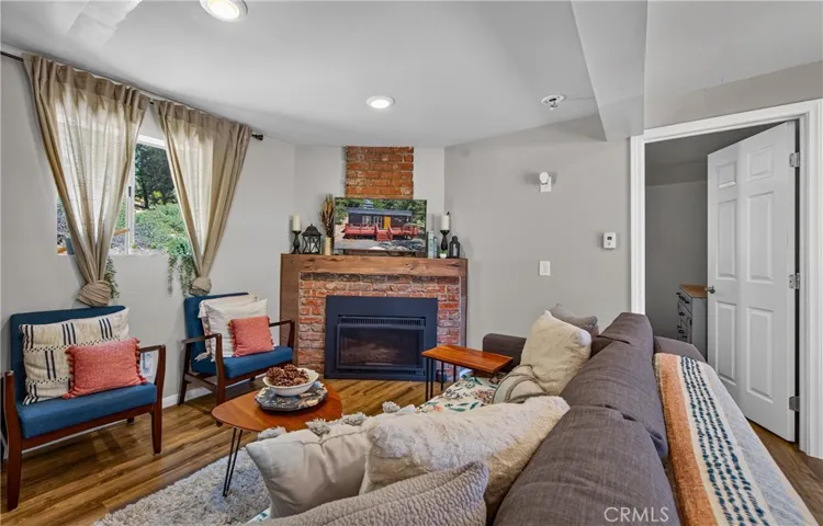 650 Dahlia, Green Valley Lake, California 92341