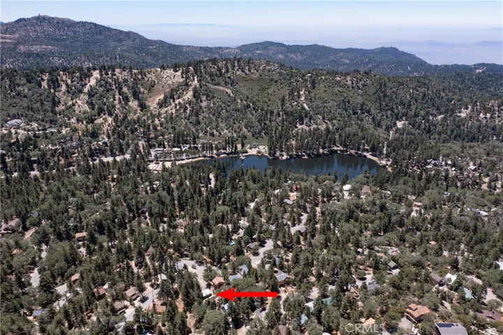 650 Dahlia, Green Valley Lake, California 92341