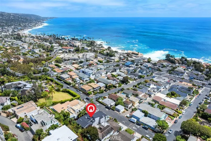 848 Hillcrest Drive, Laguna Beach, California 92651