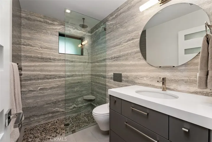 848 Hillcrest Drive, Laguna Beach, California 92651