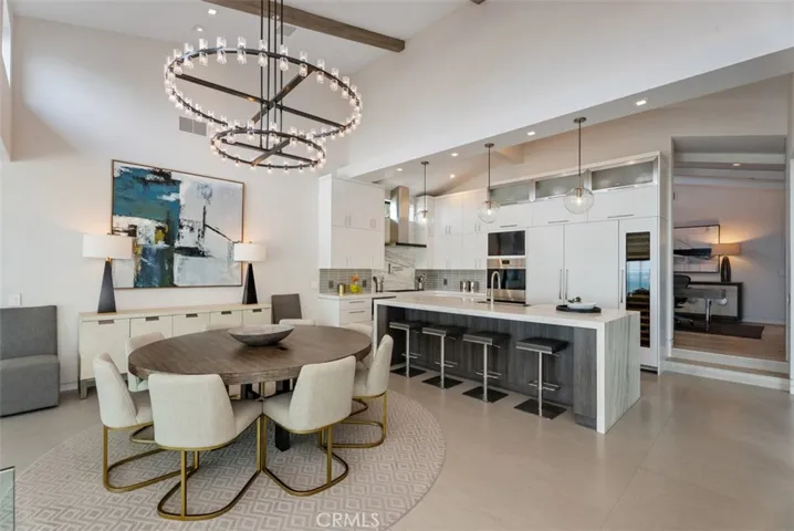 848 Hillcrest Drive, Laguna Beach, California 92651