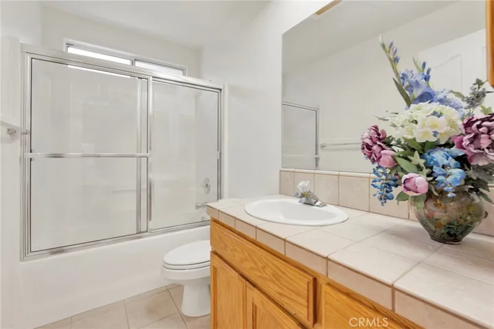 Secondary bathroom