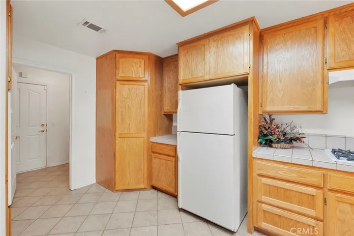 13030 Palos Grande Drive, Victorville, California 92395
