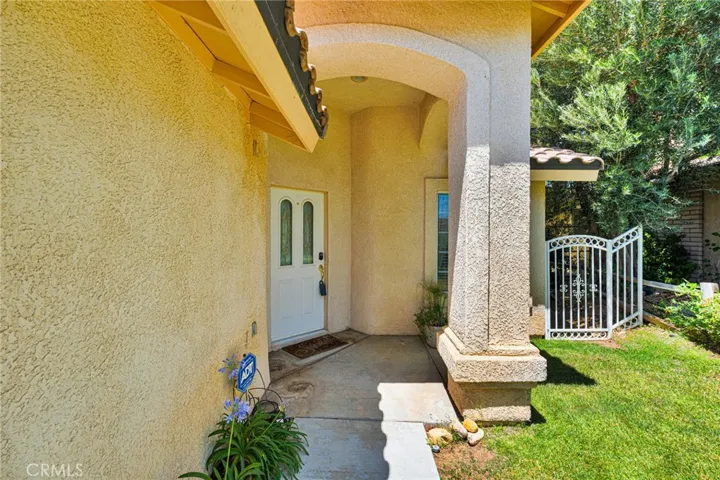 13030 Palos Grande Drive, Victorville, California 92395