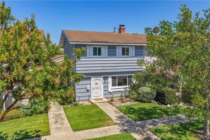 19868 Piccadilly Lane, Huntington Beach, California 92646