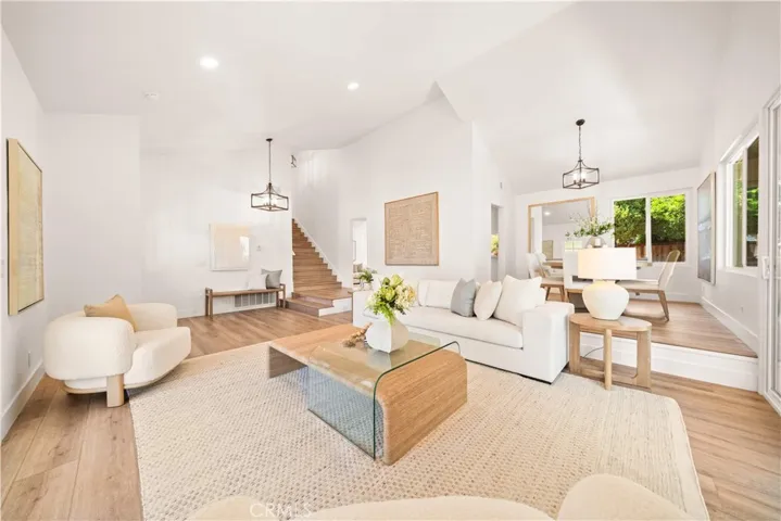 17 Blazing Star, Irvine, California 92604