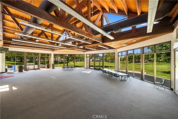 Deerfield Community Park clubhouse
