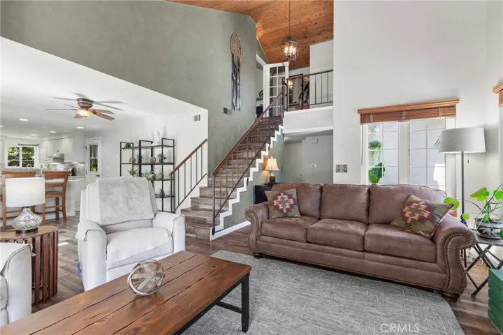 844 Escuela Court, San Luis Obispo, California 93405