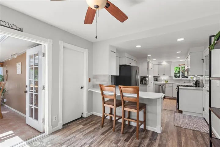 844 Escuela Court, San Luis Obispo, California 93405