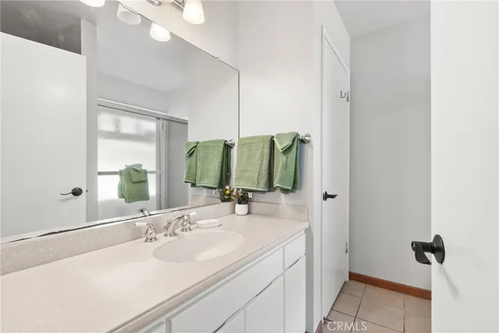 844 Escuela Court, San Luis Obispo, California 93405