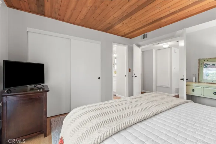 844 Escuela Court, San Luis Obispo, California 93405