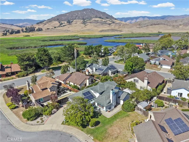 844 Escuela Court, San Luis Obispo, California 93405
