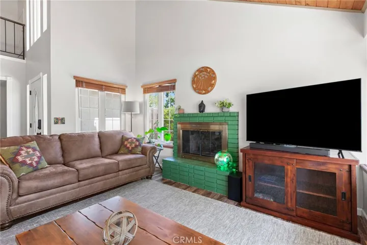 844 Escuela Court, San Luis Obispo, California 93405