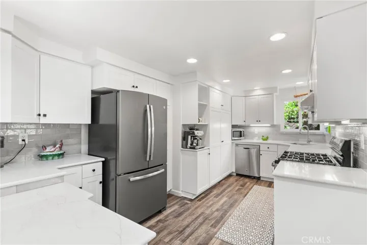 844 Escuela Court, San Luis Obispo, California 93405