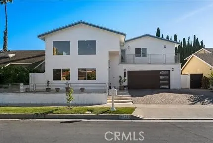 5322 Royale Avenue, Irvine, California 92604