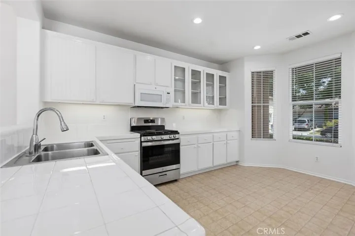 11 Quail Bush, Irvine, California 92618