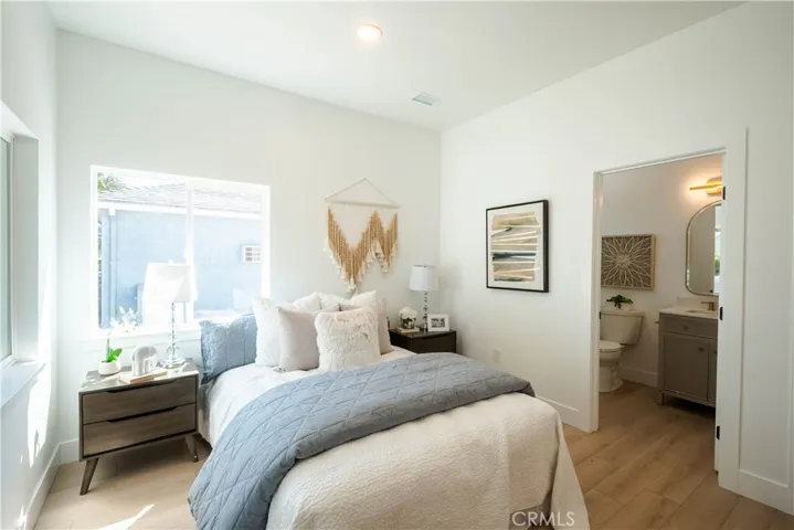 Bedroom 4 - Ensuite