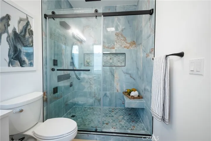 Bathroom 4 Master