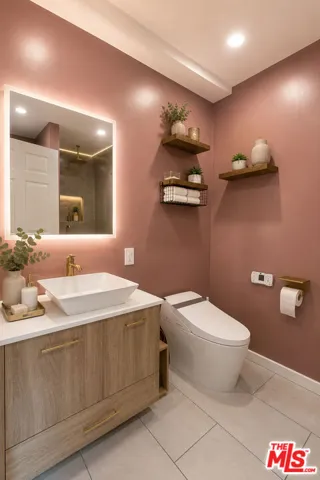 3213 Thatcher Avenue, Marina Del Rey, California 90292
