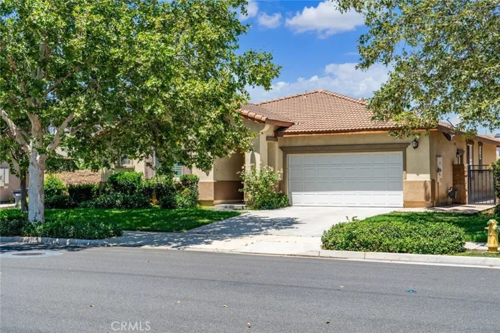 13180 Quarter Horse Drive, Eastvale, California 92880