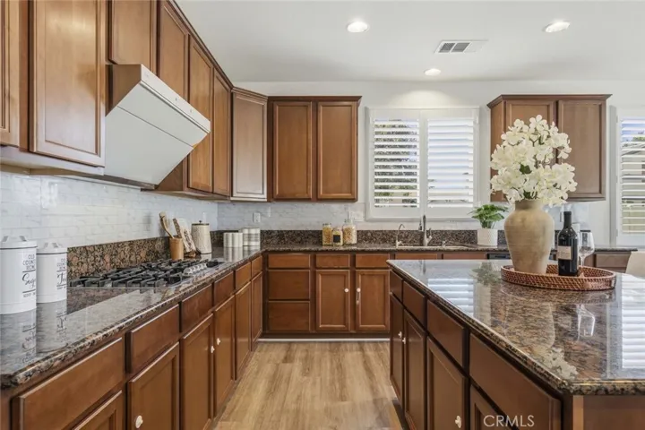 13180 Quarter Horse Drive, Eastvale, California 92880