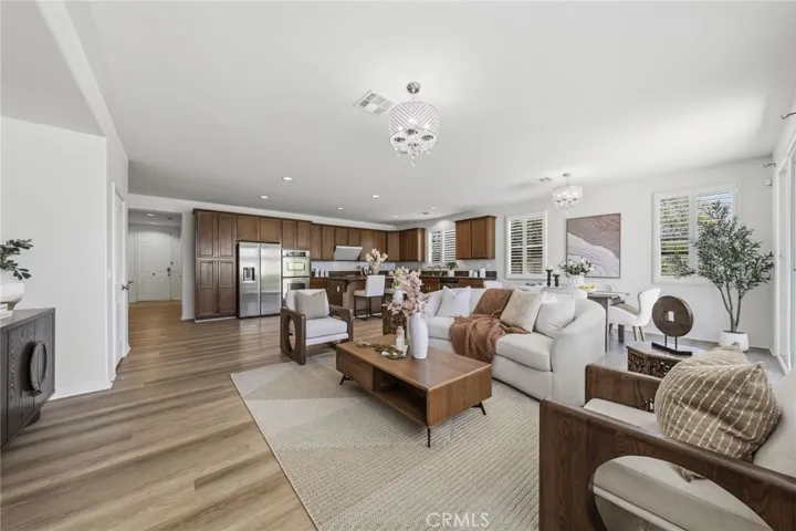 13180 Quarter Horse Drive, Eastvale, California 92880