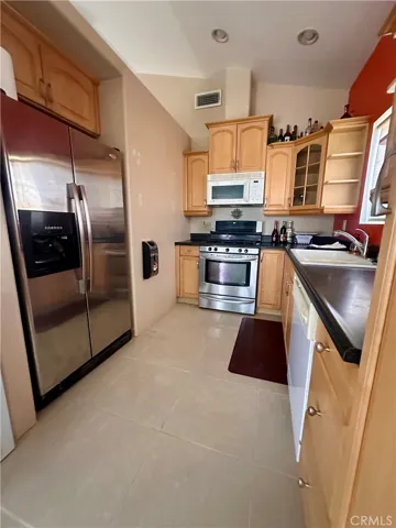 17466 Haynes, Lake Elsinore, California 92530