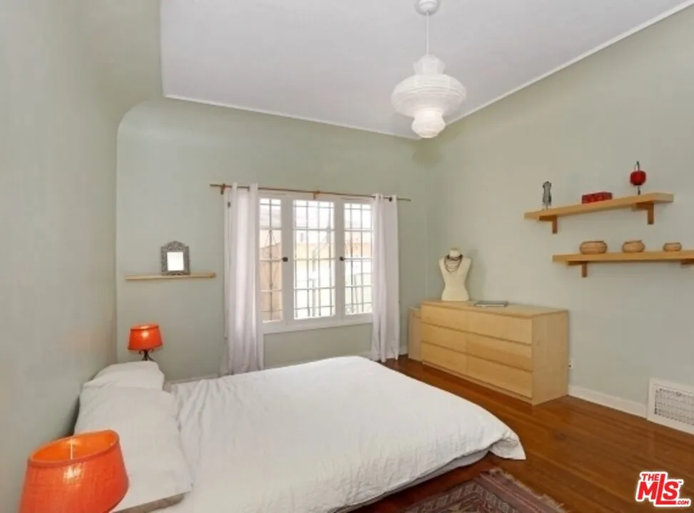 Lower unit bedroom facing sout