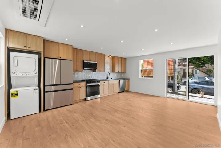 1824 Chico St, San Diego, California 92109