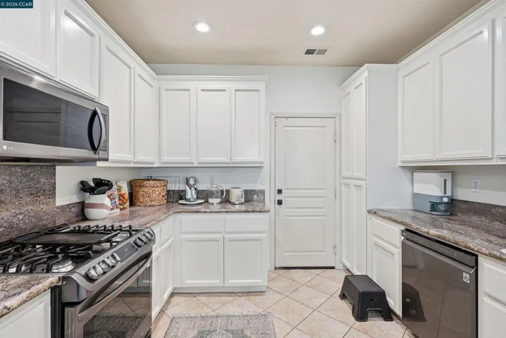 67 Standley Ct, Pittsburg, California 94565