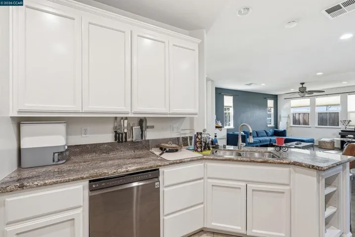 67 Standley Ct, Pittsburg, California 94565