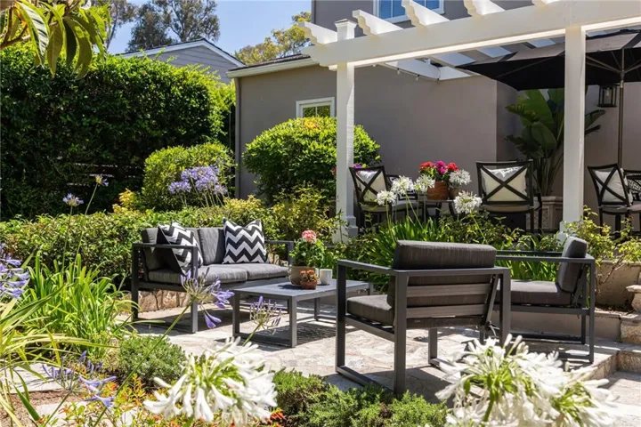 3825 Palos Verdes Drive North, Palos Verdes Estates, California 90274