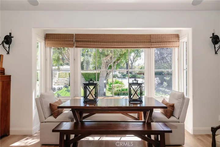 LIVING-SMALL DINING