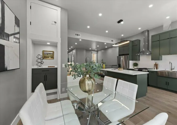 1427 Grant Avenue, San Francisco, California 94133