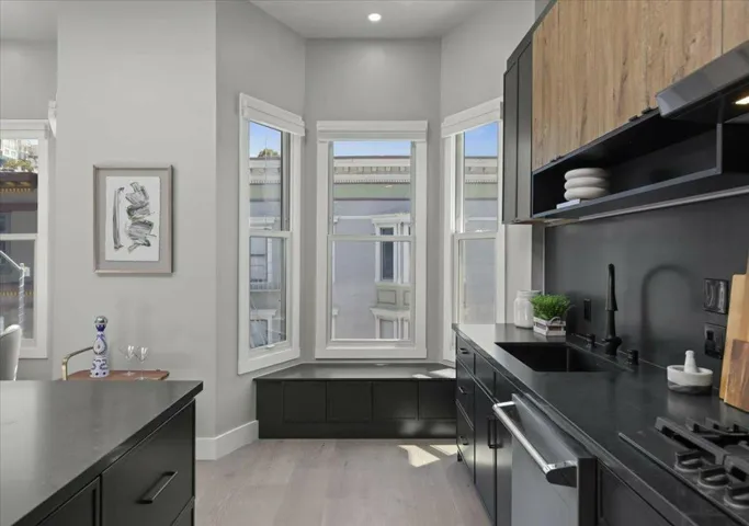 1427 Grant Avenue, San Francisco, California 94133